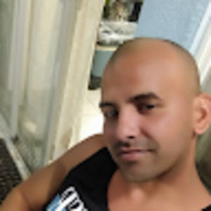 Meet your Posher, Daynel